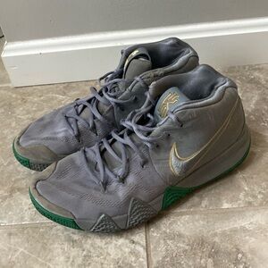 Nike Kyrie 4 City Guardians Edition Size 11